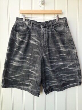 Boohoo Man Tall Parachute Crinkle Washed Denim Black Shorts Size 34